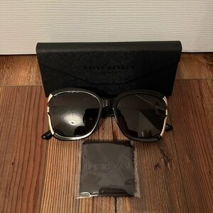 Prive Revaux Black Sunglasses with Case